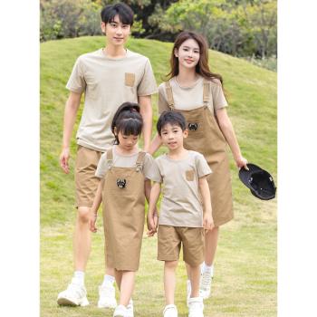 不一樣親子裝夏裝2023新款一家三口四口母女母子短袖T恤背帶套裝