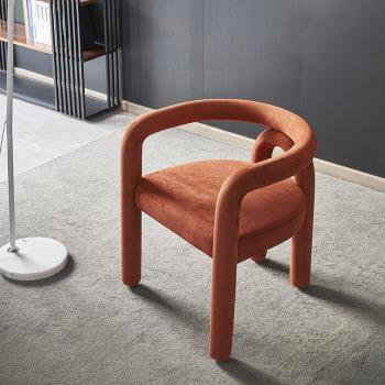 北歐輕奢設計師椅創意異形弧形扶手彎管單人沙發椅樣板間休閑椅