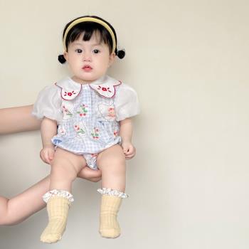 女寶寶短袖哈衣洋氣公主娃娃領包屁衣嬰兒夏季甜美印花格子連體衣