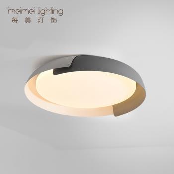 新款臥室燈現代簡約創意設計師款家用燈具北歐書房主臥吸頂燈