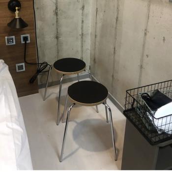 中古圓凳韓國博主同款小戶型客廳邊幾餐椅實木彩色板凳梳妝凳