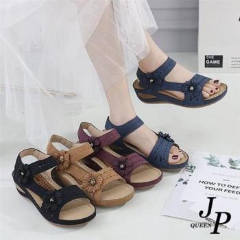 【JP Queen New York】雛菊小花夏季透氣舒適大尺碼坡跟涼鞋(4色可選)