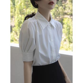 法式氣質短袖白襯衫女夏設計感小眾通勤面試襯衣小個子泡泡袖上衣
