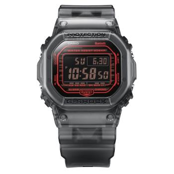 CASIO卡西歐 G-SHOCK 經典方形半透明漸變透黑藍牙運動錶 (DW-B5600G-1)42.8mm