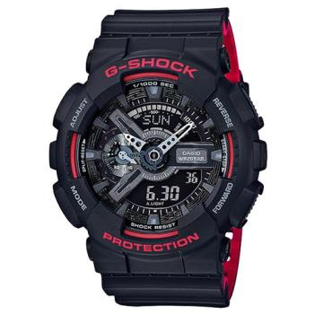 G-SHOCK 紅黑騎士重機裝置休閒運動錶 GA-110HR-1A