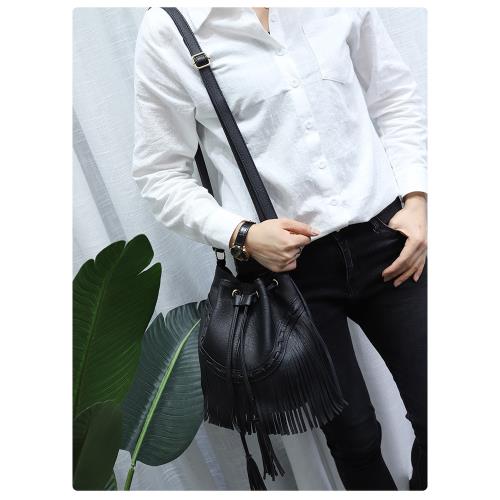 天天特價休閑個性夏復古編織穿繩流蘇水桶包單肩斜挎包女包包大包