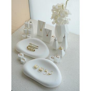首飾展示架白色石膏豌豆托盤錐形戒指托項鏈飾品珠寶陳列拍攝道具