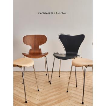 璨瑕 北歐設計師餐椅中古ins網紅復古實木餐廳靠背7號椅子螞蟻椅