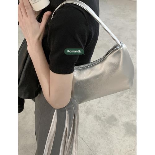 法式小眾腋下包包女2023新款時尚手提法棍包高級感百搭ins單肩包