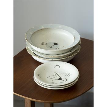 日本制美濃燒釉下彩陶瓷盤子可愛動物餐盤湯盤點心盤菜盤家用深盤