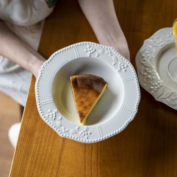 ZJ HOME 北歐浮雕花卉系列陶瓷西餐盤意面盤糕點甜品盤 家用深盤