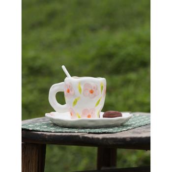 歐式手繪郁金香馬克杯不規則小清新格子大號陶瓷餐盤咖啡牛奶早餐