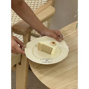 法式復古奶油色ins風花邊蛋糕盤英文字甜品盤面包西餐盤拍照盤子