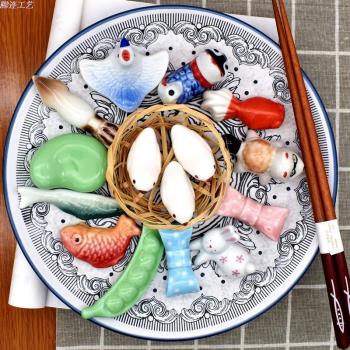 精品ZAKKA日式陶瓷筷托筆托金魚紅魚青魚筷子架外貿出口商品