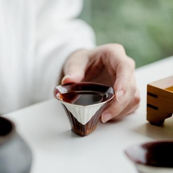 窯變栗棕描銀三足茶杯陶瓷品茗杯家用簡約主人杯單個喝茶杯