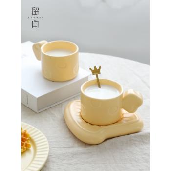 可愛乳酪水杯高顏值陶瓷馬克杯學生早餐杯子帶蓋帶勺子設計感小眾
