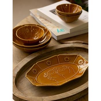 日式家用陶瓷浮雕深盤飯碗碟魚盤組合可愛卡通招財貓早餐餐具套裝