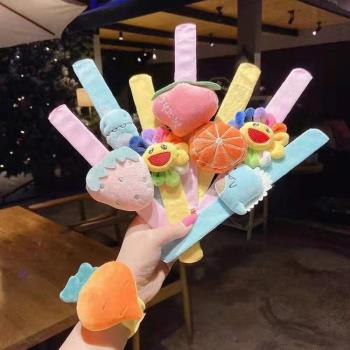 日韓可愛啪啪圈手環女毛絨卡通拍拍圈公仔兒童玩偶頭飾手腕帶飾品
