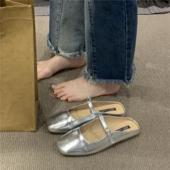 包頭法式半拖鞋外穿女鞋子2024年春夏新款平底懶人一腳蹬銀色涼拖