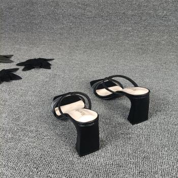 歐美原單外貿大碼女鞋 方頭交叉帶蛇紋粗跟高跟時裝涼鞋 外穿涼拖