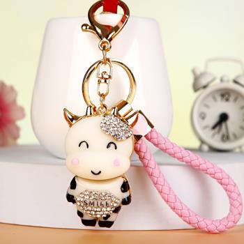 韓國創意禮品鑲鉆水晶奶牛鑰匙掛件可愛汽車鑰匙扣女士包掛飾圈鏈