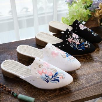 新款老北京布鞋女飛織透氣涼拖鞋尖頭時尚民族風粗跟居家繡花布拖