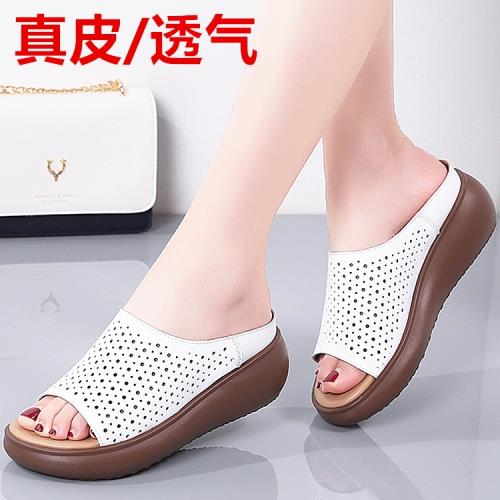 真皮坡跟軟底媽媽涼拖鞋女夏外穿2025新款厚底松糕增高魚嘴一字拖