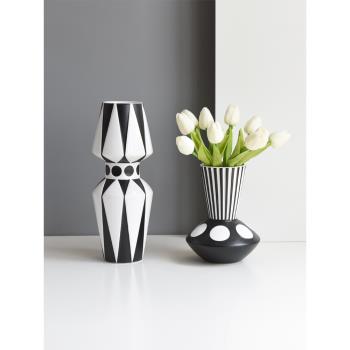 簡約現代網紅黑白藝術創意幾何陶瓷花瓶餐桌玄關北歐裝飾品擺件設