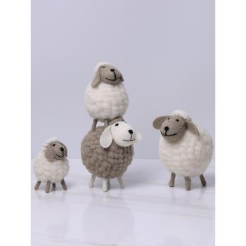 北歐ins風可愛毛氈綿羊擺件裝飾品桌面兒童房個性少女書桌小擺飾