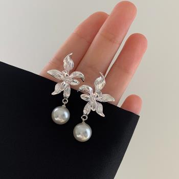 法式復古金屬花朵珍珠耳釘女個性冷淡風小眾設計925銀針耳環耳飾