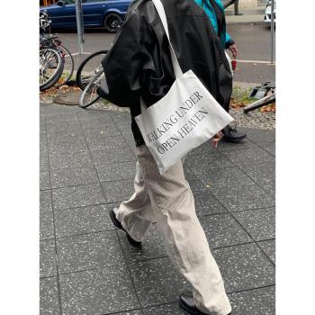 CHOWCHING韓簡約字母帆布袋WALKING UNDER OPEN HEAVEN環保袋布包