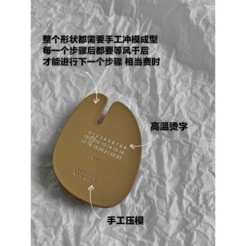 馬吉拉風格小眾異形牛皮分趾豬蹄可愛趣味可伸縮氣囊手機支架通用