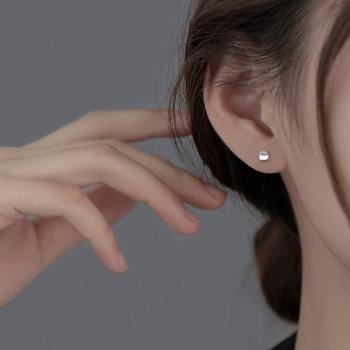【巷南】925純銀方塊耳釘女簡約精致輕奢耳環小眾設計高級感耳飾