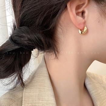 簡約方形素圈金屬耳扣女2024新款氣質高級感耳環金色高端大氣耳飾