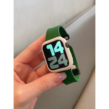 適用Applewatch8硅膠磁力折疊扣表帶iwatch1-8代SE男女簡約風套裝