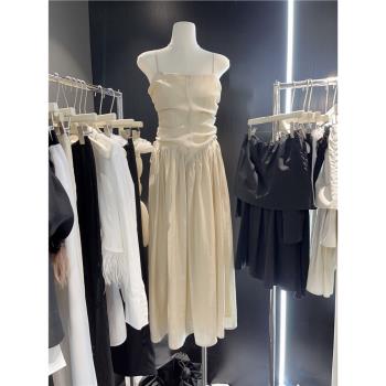 十三行夏裝新款設計感氣質小眾吊帶連衣裙修身顯瘦純色長款裙子女