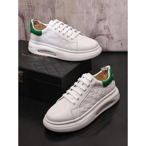 男板鞋時尚新款厚底增高鞋子流行低幫休閑板鞋男士百搭小白學生鞋