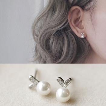 【Emi艾迷】韓系初春嫩芽氣息鋯石微鑲小V珍珠 925銀針 耳環