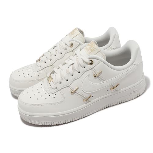 Nike 休閒鞋 Wmns Air Force 1 07 LX 米白 金屬勾勾 女鞋 炫雅 AF1 FV3654-111