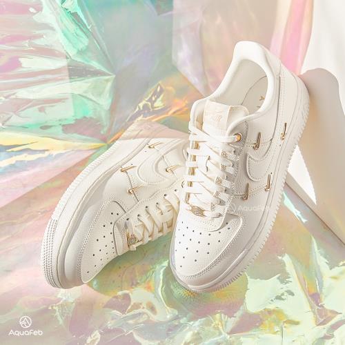 NikeAir Force 1 Mini Gold 女鞋 白色 小金勾 四勾 小白鞋 AF1 休閒鞋 FV3654-111