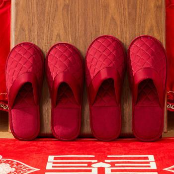 JP Queen New York 綢緞菱格包頭夫妻情人棉室內拖鞋(酒紅色)