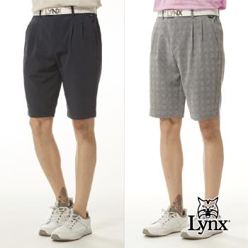 【Lynx Golf】男款日本進口布料彈性涼感機能經典格紋左右兩側鬆緊帶設計雙折休閒短褲(二色)