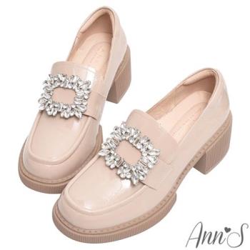 Ann’S名品方形鑽扣-漆皮QQ彈力舒適厚底粗跟樂福鞋6cm-米