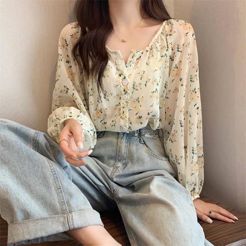 【愛戀花草】甜美清新碎花雪紡衫 (韓系女孩、V領氣質甜美、防曬薄長袖、B001)
