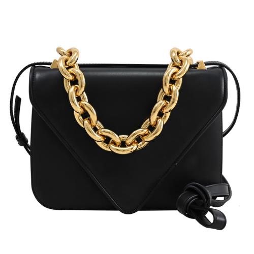 BOTTEGA VENETA 667399 Mount 粗鏈全牛皮翻蓋小款扁包.黑|BV斜背包|ETMall東森購物網