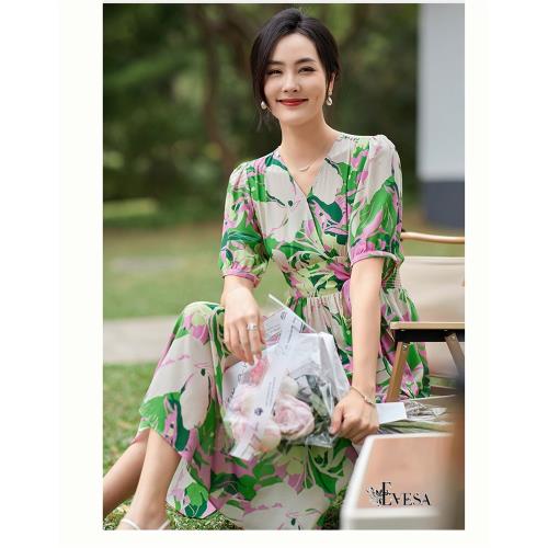【伊凡莎名媛時尚】南法輕奢浪漫度假粉綠藝術印花100%蠶絲洋裝