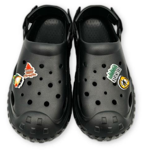 可愛輕量厚底洞洞鞋