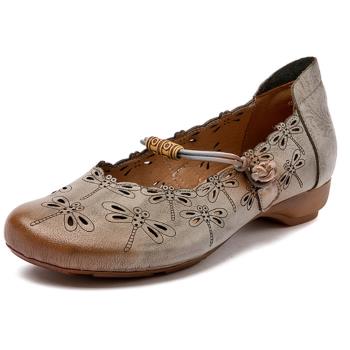 JP Queen New York 中式盤扣蜻蜓縷空牛皮低跟淺口休閒鞋(卡其灰)