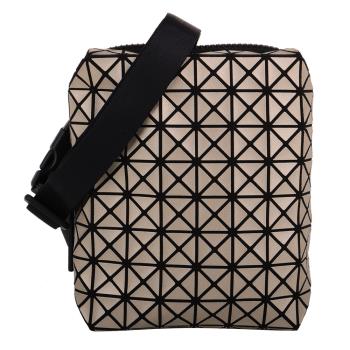 ISSEY MIYAKE 三宅一生 - BAOBAO 星河機能幾何方格斜背相機包(香檳金)S款-慈濟
