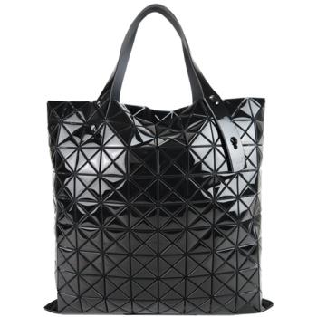 ISSEY MIYAKE 三宅一生BAOBAO鏡面方格10x10肩背包(黑)-慈濟